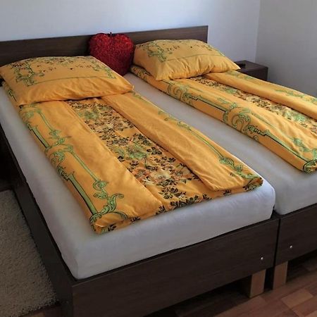 Отель Casa Lili Хацег Экстерьер фото